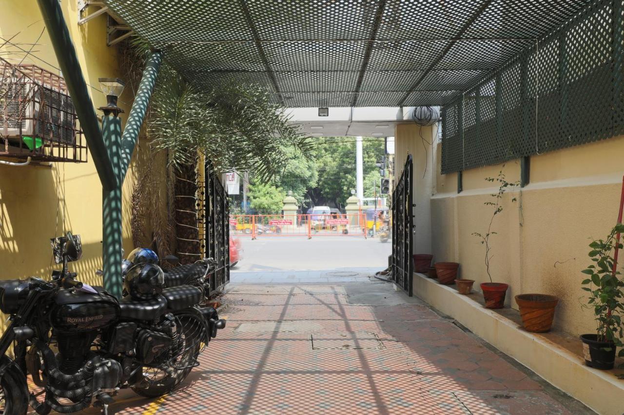 Green Tree Hotel-Near Vfs Global And Ramee Mall Chennai Exterior foto
