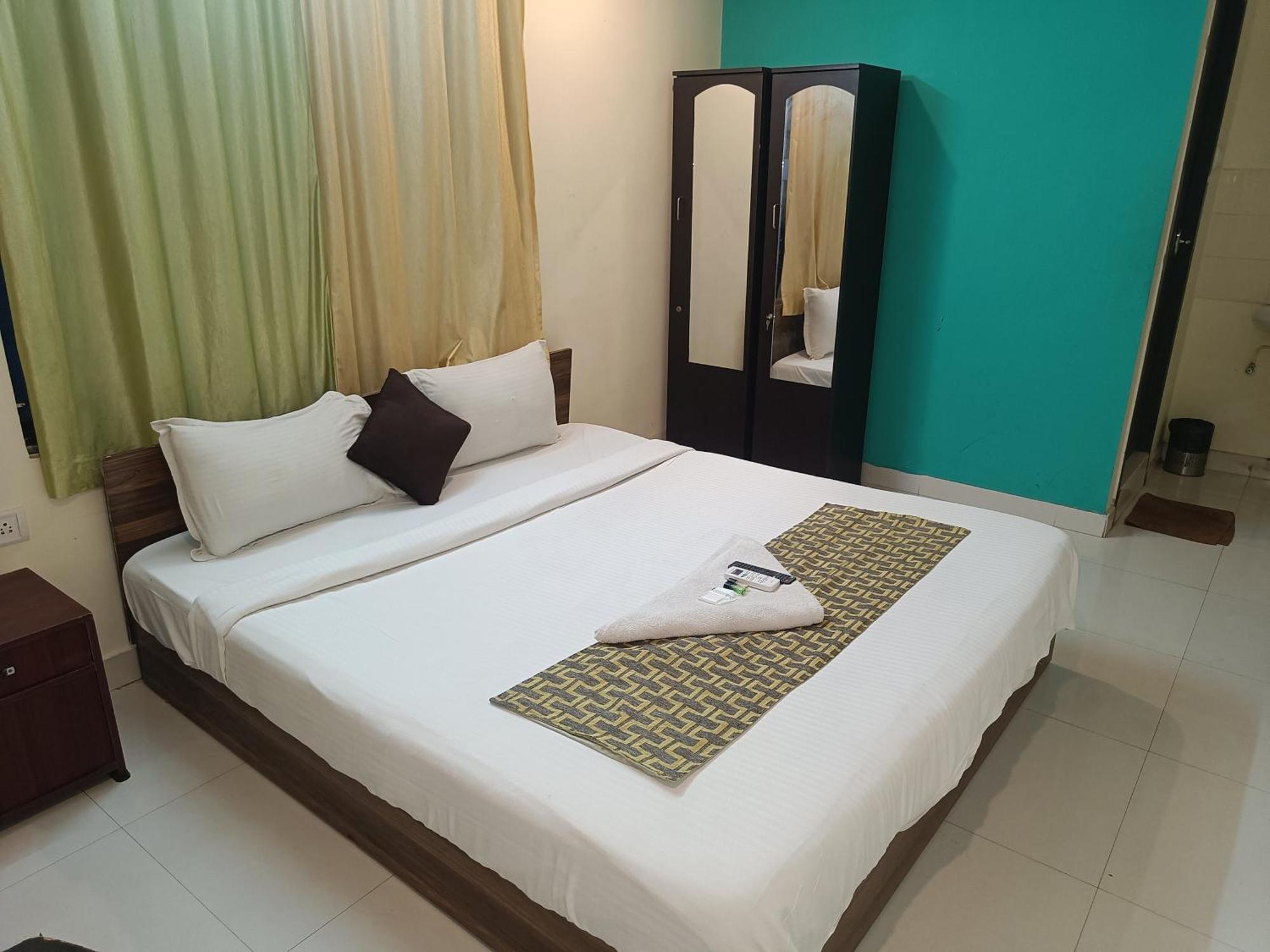 Green Tree Hotel-Near Vfs Global And Ramee Mall Chennai Exterior foto